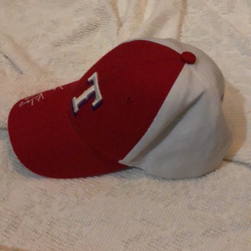 Texas Rangers Hat - Picture 2 of 7